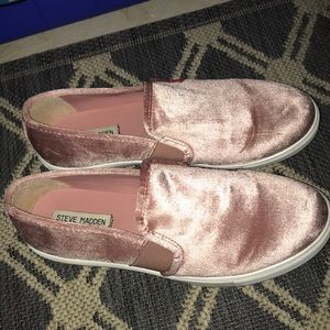 Steve Madden pink velvet loafers